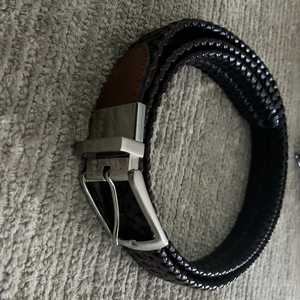 Dark brown men’s braided leather belt size 52 used like new